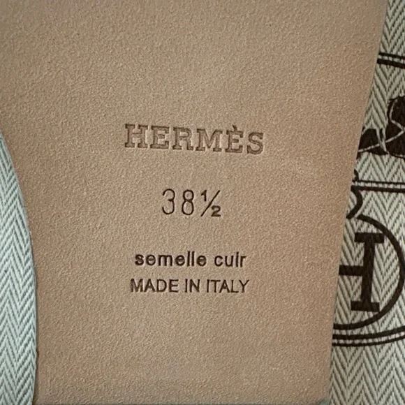 HERMES Oran Mint Green Slide Sandals 38.5 - Picture 6 of 11